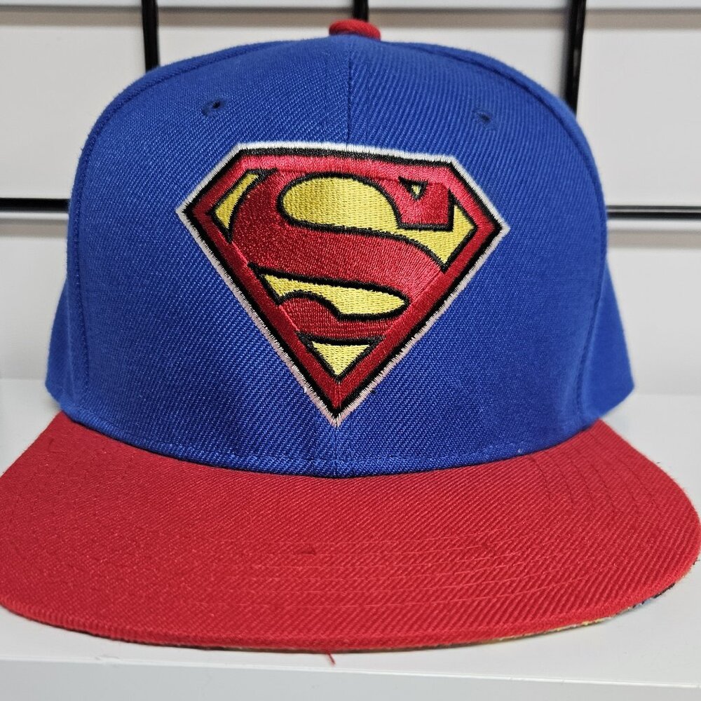 Superman Youth snapback licensed hat